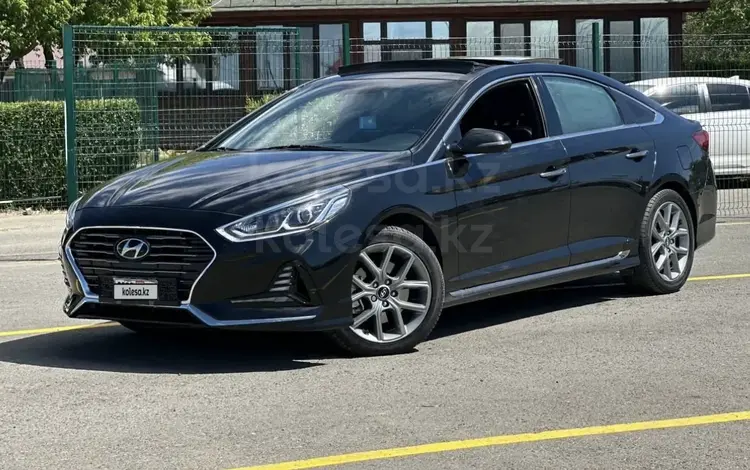 Hyundai Sonata 2018 года за 7 700 000 тг. в Уральск