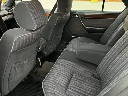 Mercedes-Benz E 280 1993 года за 2 100 000 тг. в Алматы – фото 10