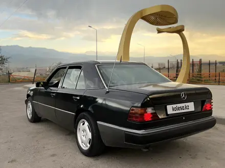 Mercedes-Benz E 280 1993 года за 2 100 000 тг. в Алматы – фото 7