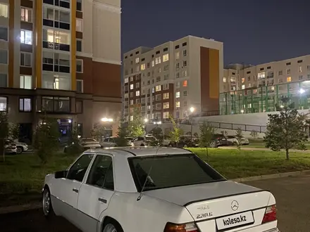 Mercedes-Benz E 320 1993 года за 2 600 000 тг. в Астана – фото 10