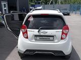 Chevrolet Spark 2012 года за 3 300 000 тг. в Шымкент – фото 2