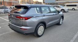 Mitsubishi Outlander 2023 годаүшін14 900 000 тг. в Актау – фото 3