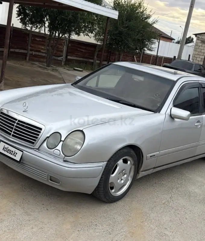 Mercedes-Benz E-Class, 1996