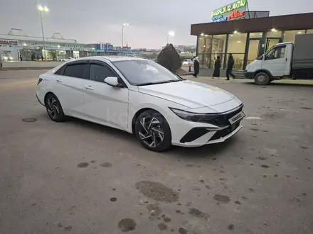 Hyundai Elantra 2024 года за 9 200 000 тг. в Актау