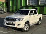 Toyota Hilux 2014 года за 9 000 000 тг. в Семей
