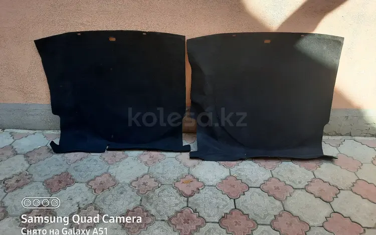 Киа рио 2014 оргинал задни полик за 1 000 тг. в Алматы