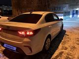 Kia Rio 2018 года за 6 200 000 тг. в Атырау – фото 4