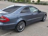 Mercedes-Benz CLK 280 2005 годаfor5 500 000 тг. в Караганда – фото 5
