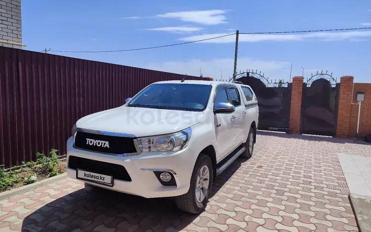 Toyota Hilux 2018 годаfor15 500 000 тг. в Актобе