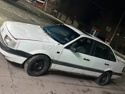 Volkswagen Passat 1990 года за 600 000 тг. в Шу