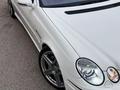 Mercedes-Benz E 55 AMG 2004 годаүшін10 500 000 тг. в Актау – фото 12