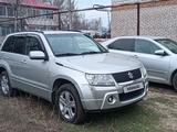 Suzuki Grand Vitara 2007 года за 4 850 000 тг. в Уральск – фото 2