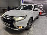 Mitsubishi Outlander 2018 года за 9 200 000 тг. в Астана – фото 4
