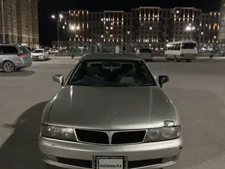 Mitsubishi Diamante, 1995