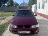 Volkswagen Passat 1994 годаfor800 000 тг. в Шу