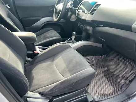 Mitsubishi Outlander 2006 года за 4 990 000 тг. в Усть-Каменогорск – фото 12