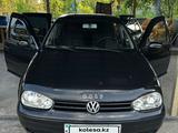 Volkswagen Golf 2001 года за 1 800 000 тг. в Алматы