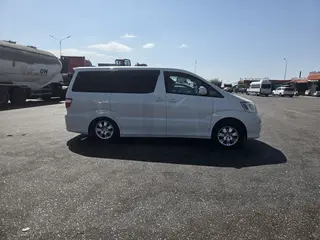 Toyota Alphard, 2004
