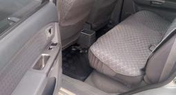 Kia Carens 2004 годаfor3 500 000 тг. в Кокшетау – фото 2