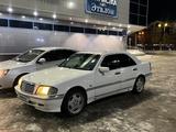 Mercedes-Benz C 200 1998 годаfor2 500 000 тг. в Караганда – фото 5