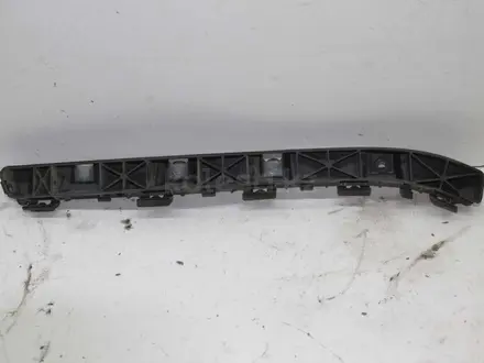 Кронштейн бампера багажника на Хюндай Аванте Элантра за 5 990 тг. в Шымкент