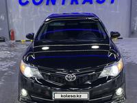 Toyota Camry 2013 годаfor8 500 000 тг. в Шымкент