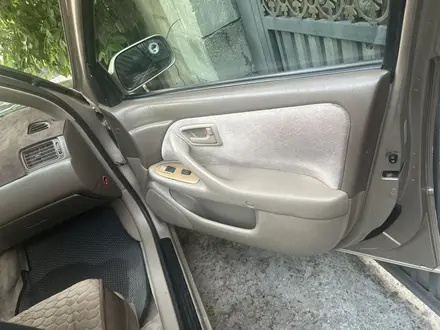 Toyota Camry 1997 года за 3 800 000 тг. в Алматы – фото 12