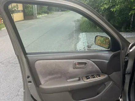 Toyota Camry 1997 года за 3 800 000 тг. в Алматы – фото 14