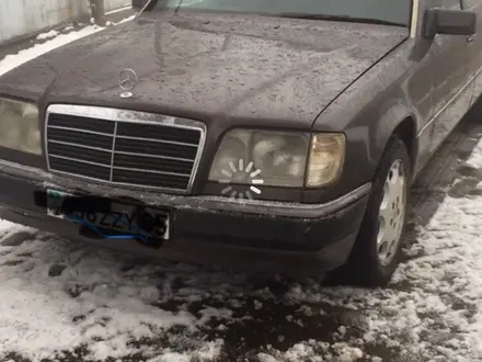 Mercedes-Benz E 230 1992 года за 1 750 000 тг. в Талгар – фото 15