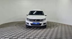 Volkswagen Tiguan 2015 года за 6 750 000 тг. в Алматы – фото 2