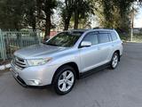 Toyota Highlander 2013 года за 12 500 000 тг. в Алматы – фото 2