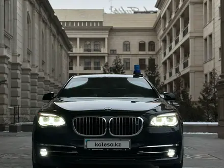 BMW 760 2010 года за 30 000 000 тг. в Алматы