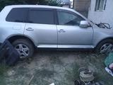 Volkswagen Touareg 2006 года за 10 000 тг. в Алматы