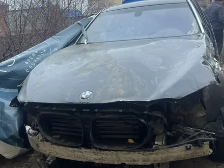 BMW 750 2015 года за 7 000 000 тг. в Караганда – фото 7