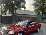 Mercedes-Benz E 220 1995 года за 1 800 000 тг. в Тараз – фото 4