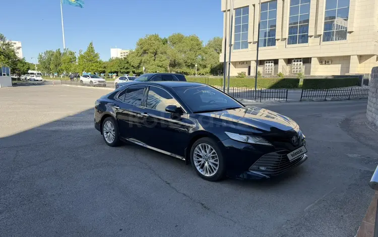 Toyota Camry 2018 годаүшін13 500 000 тг. в Актау