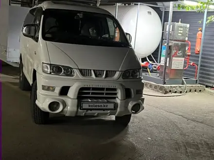 Mitsubishi Delica 2006 года за 10 500 000 тг. в Алматы – фото 3