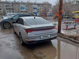 Hyundai Elantra 2021 года за 10 500 000 тг. в Уральск