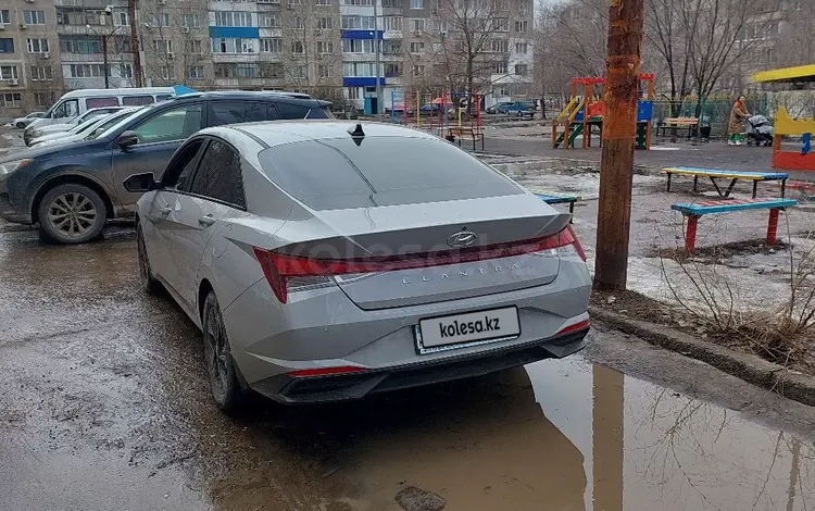 Hyundai Elantra 2021 года за 10 500 000 тг. в Уральск
