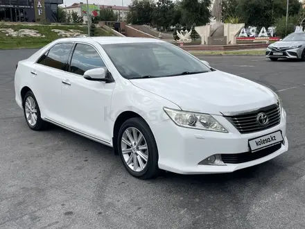 Toyota Camry 2013 года за 9 800 000 тг. в Тараз – фото 3