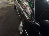 Mercedes-Benz E 220 1995 года за 2 500 000 тг. в Жезказган – фото 4