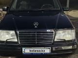 Mercedes-Benz E 220 1995 года за 2 500 000 тг. в Жезказган