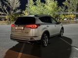 Toyota RAV4 2018 года за 13 500 000 тг. в Астана – фото 5