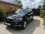 BMW X5 2015 года за 19 500 000 тг. в Актобе – фото 2