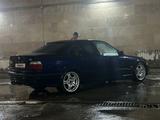 BMW 328 1998 года за 2 000 000 тг. в Астана – фото 3