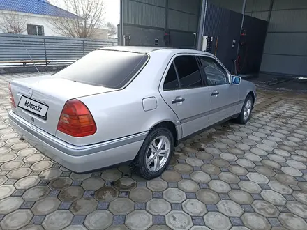 Mercedes-Benz C 180 1996 года за 1 950 000 тг. в Тараз – фото 14