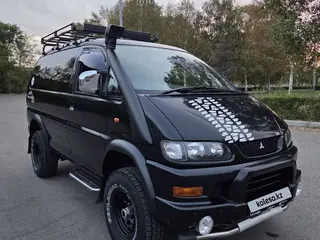 Mitsubishi Delica