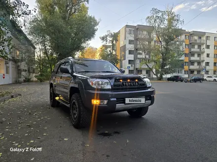 Toyota 4Runner 2003 года за 12 300 000 тг. в Алматы – фото 2