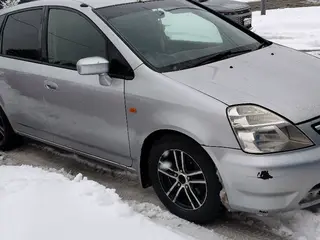 Honda Stream, 2001