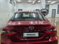 Toyota Camry 2021 года за 12 600 000 тг. в Караганда – фото 2